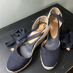 Excellent condition Castaner Carina 80 canvas wedge espadrilles